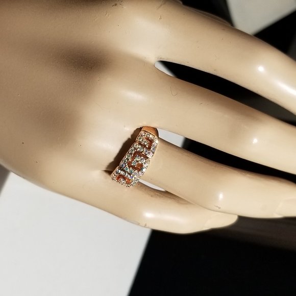 Rose Gold Plated Greek Key Ring Sparkle Sw New Old Stock - Picture 9 of 9